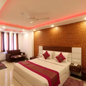 https://classic-paradise-b-b.hotelsdelhi.org